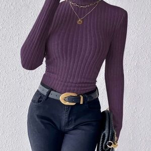 Elegant Purple Ribbed Women's Top